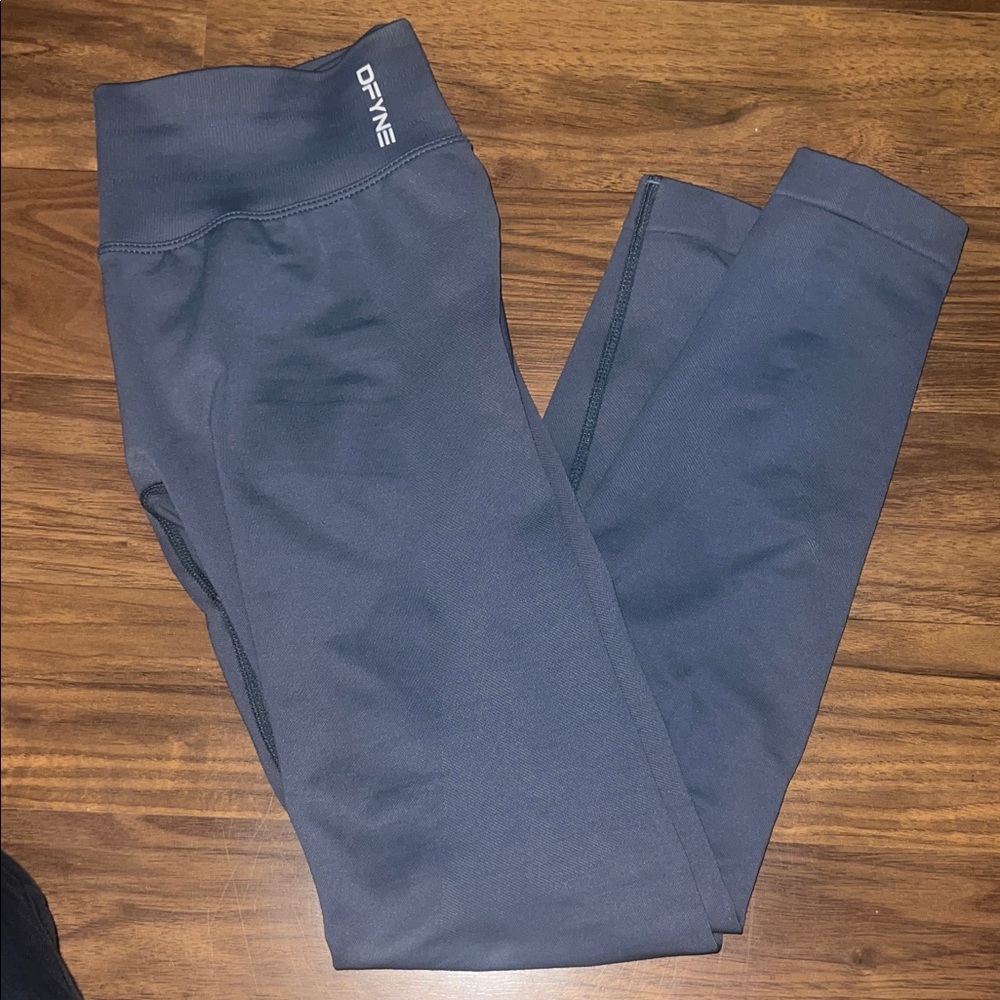 Dfyne impact gray Leggings